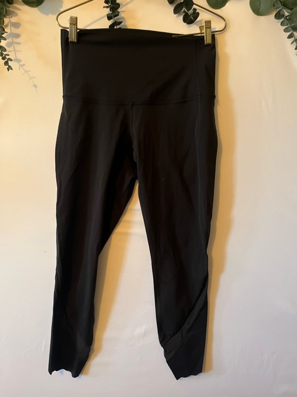 lululemon athletica Black High-Rise Track Pants crop 25"